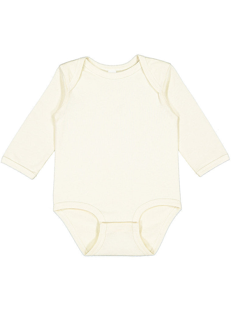 18-month Natural Rabbit Skins 4421 